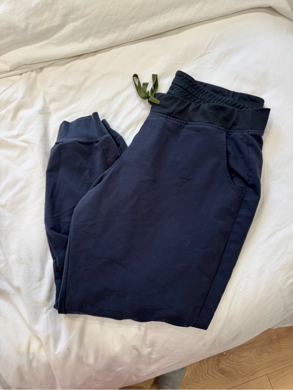 FIGS Navy Joggers with Olive Drawstring
